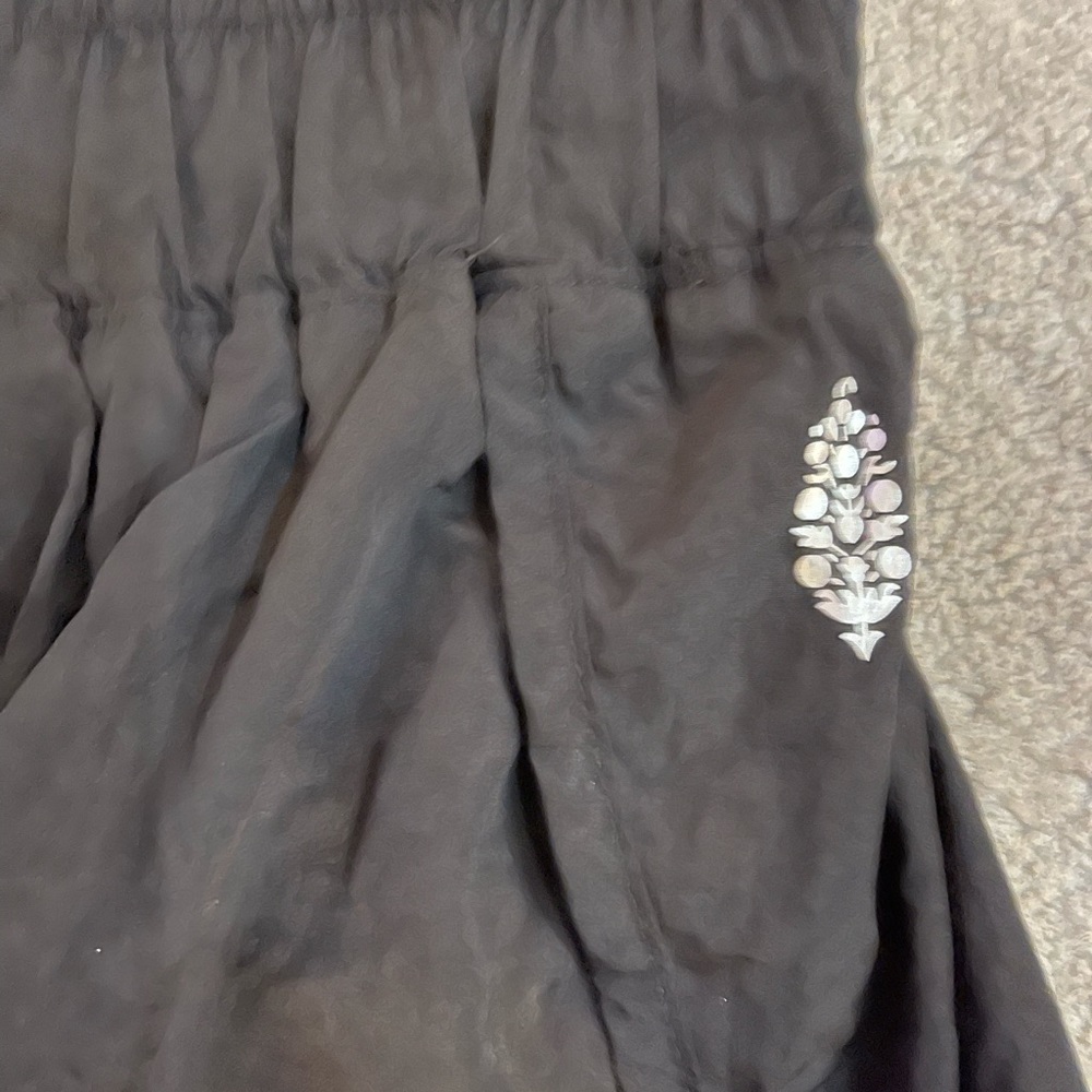 Free People The Way Home shorts - Picture 2 of 4